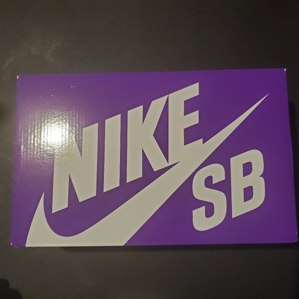 Nike New In Box Mens Shane O'Neill Suede Leather Air Zoom Multiple Sizes - Picture 2 of 7